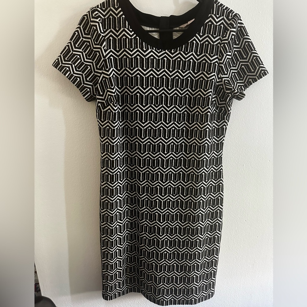 Banana Republic blue and white pattern dress.  US size 8